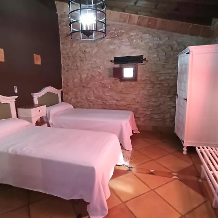 La Fabriqueta De Cent Piques Country house *