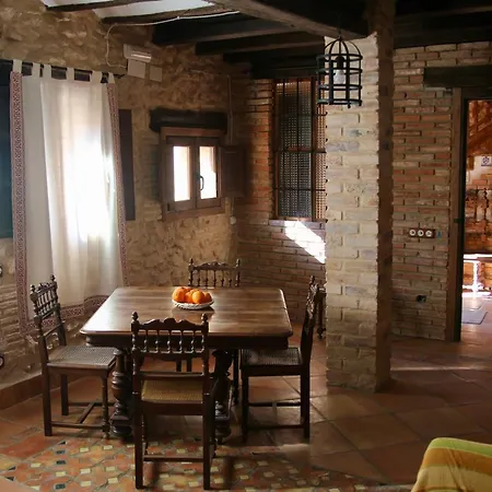 La Fabriqueta De Cent Piques * Fontanars dels Alforins