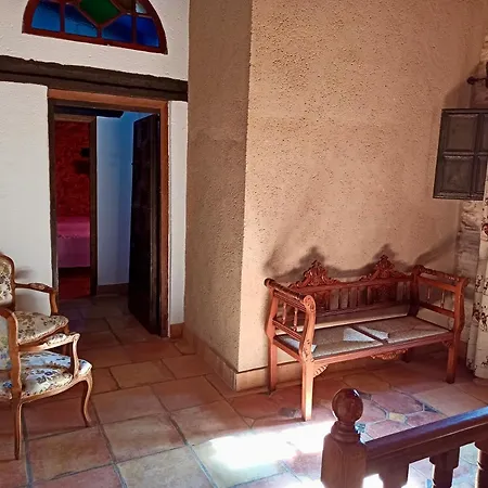Country house La Fabriqueta De Cent Piques